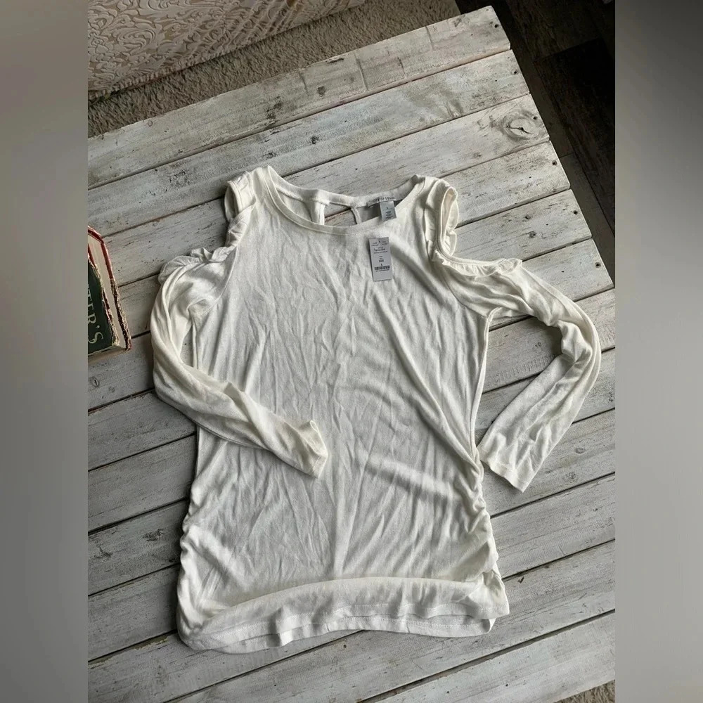 WHBM | open shoulder | ruffle | keyhole back | NWT | long sleeve | L